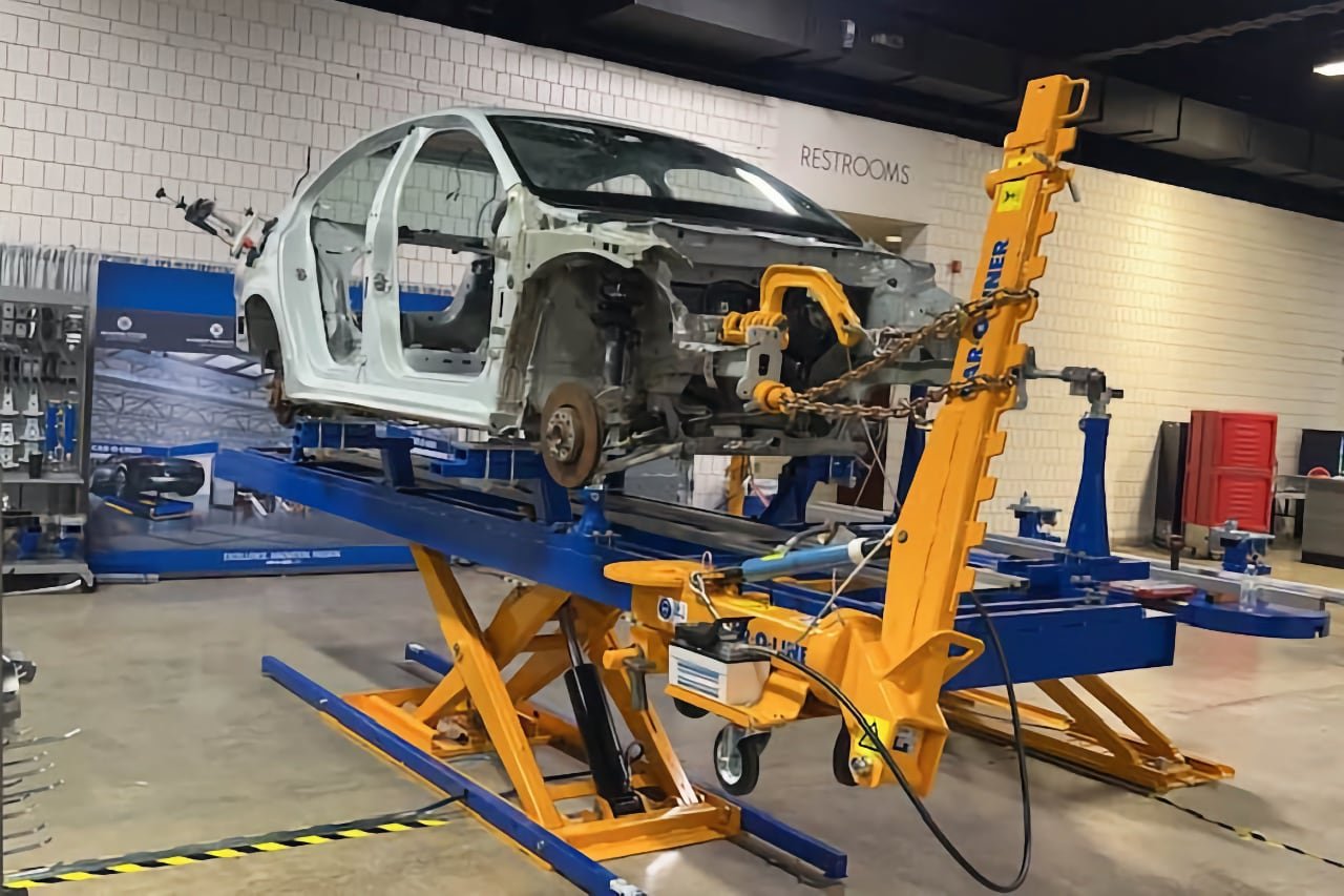 Tow Company TX Collision Repair Castell 6 15