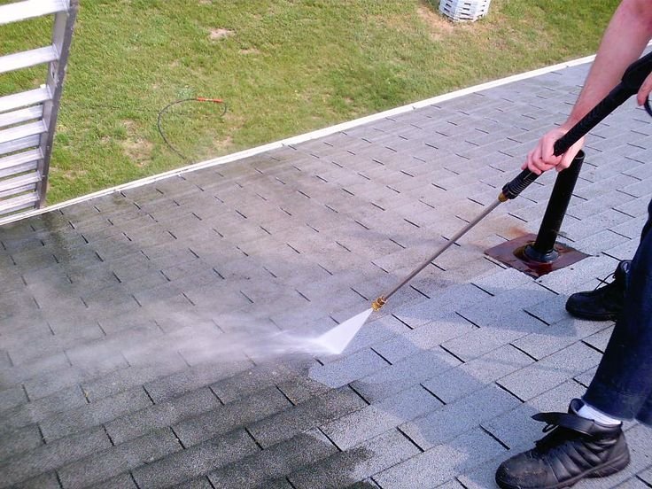 Roof Check Roof Cleaning Services Leesburg s1 11